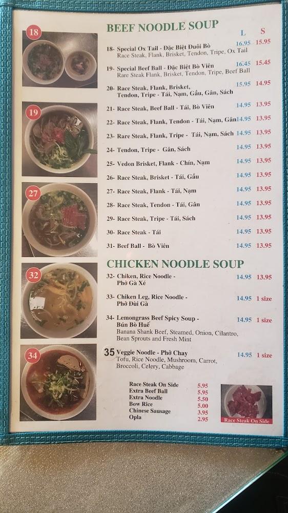 Vietasia Restaurant 33. Chicken Leg, Rice Noodle / Phở Đùi Gà